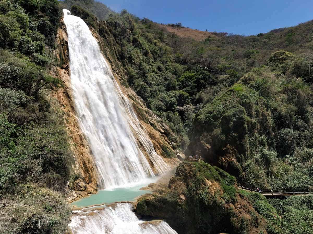 A view of the Bridal Veil at El Chiflon Waterfall on a sunny day.