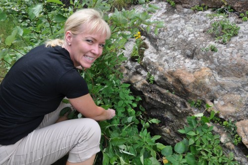 Liisa Karkkainen Liisa Karkkainen and her native rock of amethyst crystals in Thunder Bay