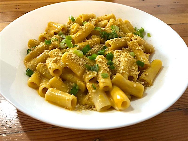 A hearty bowl of macaroni and cheese at Fern Cafe a vegan restaurant in Victoria.