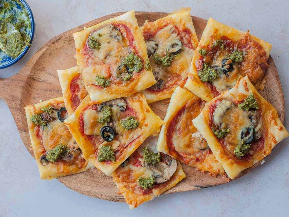 Puff pastry pizza bites mini pizzas
