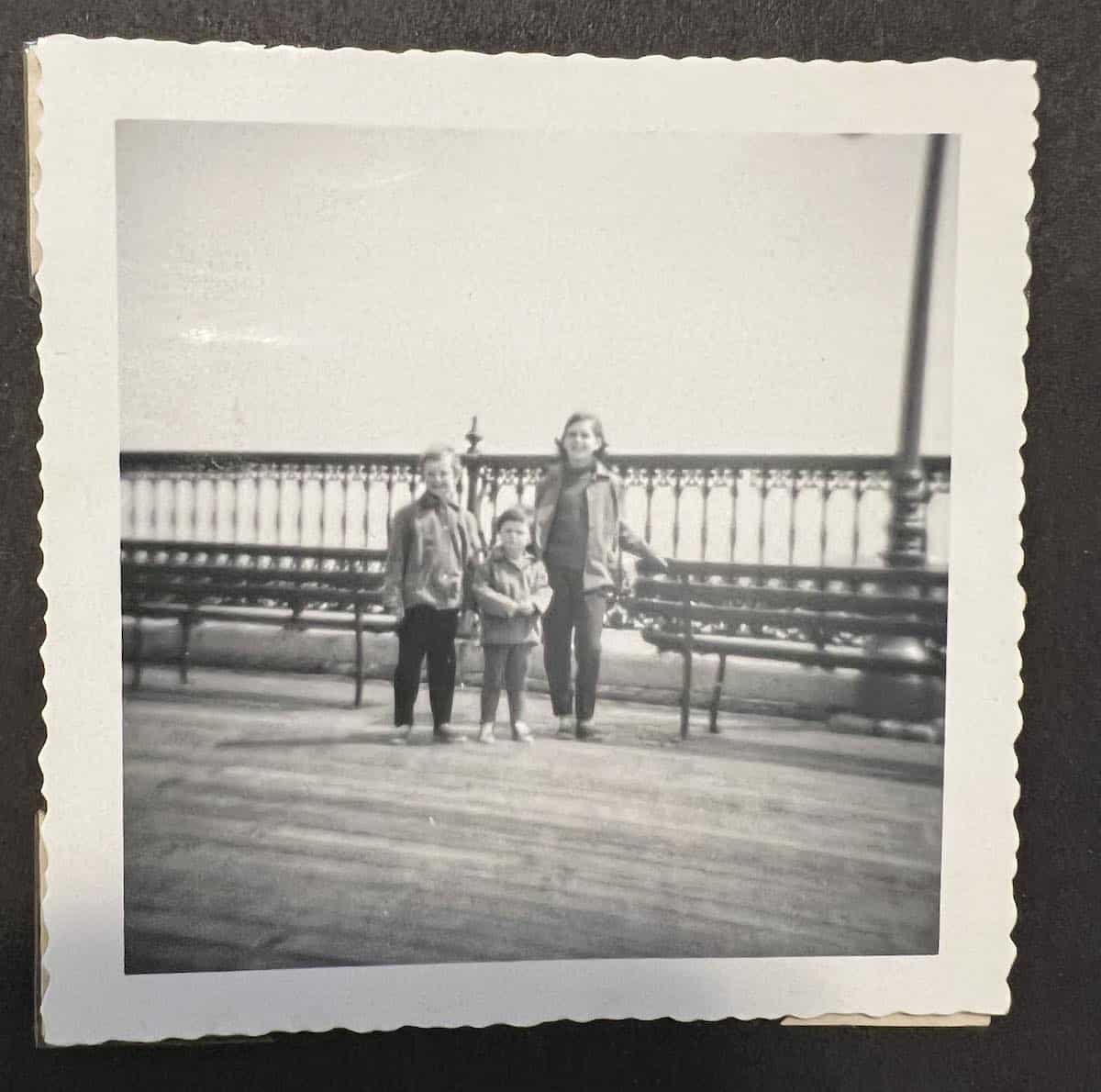 Old photograph of Dufferin Terrace from 1966. 