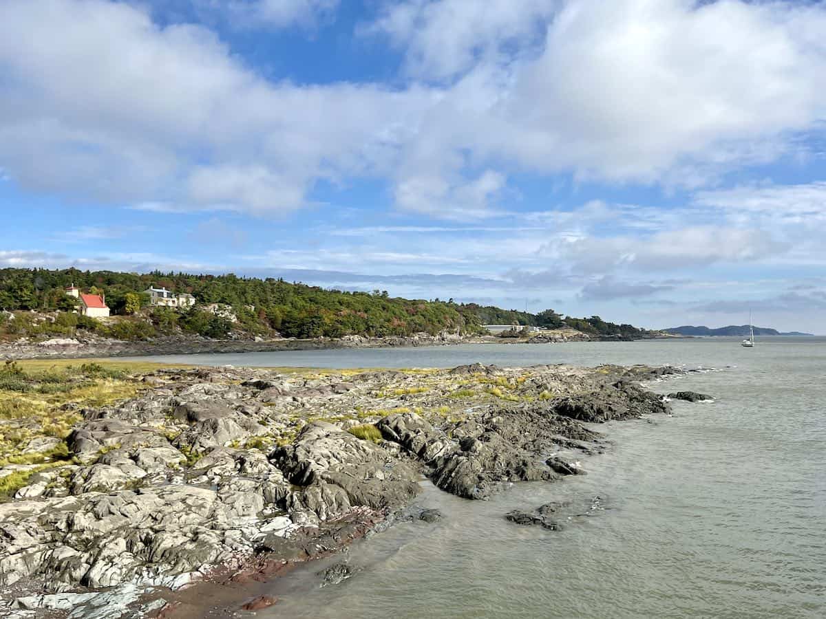Rocky shoreline at Grosse Île.