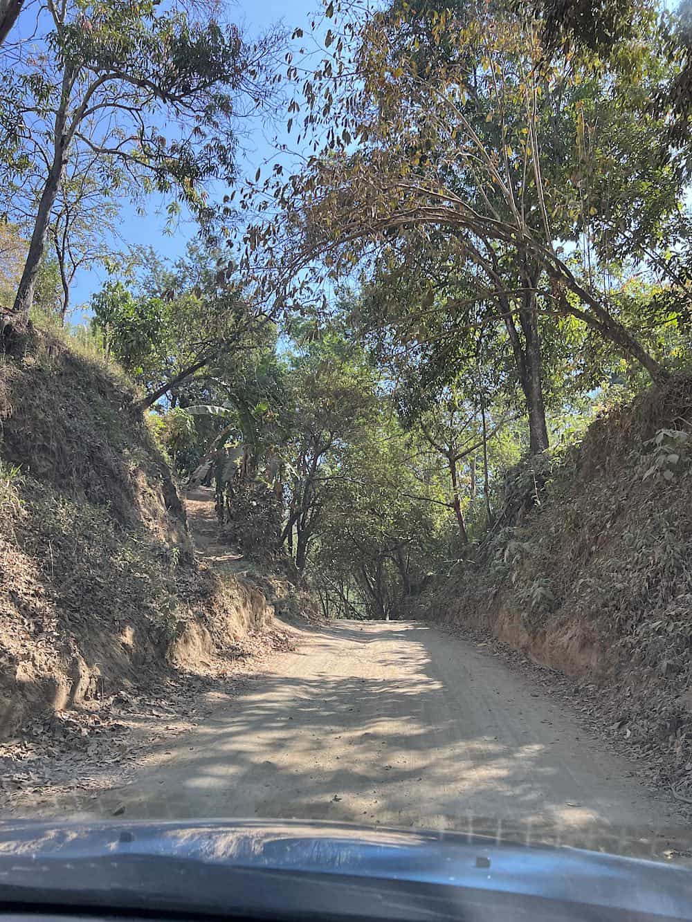 Dusty road to Las Cascadas Magicas.